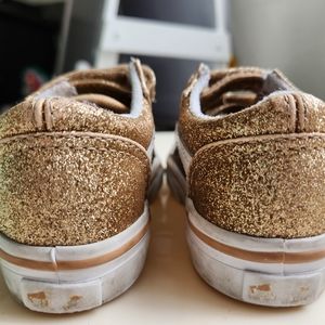 COPY - My daughter hardly wore them.